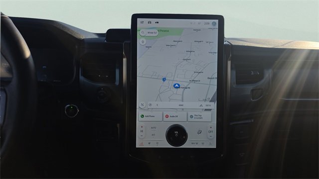 Used 2023 Ford F150 Lightning Lariat w/ Equipment Group 511A High image 21