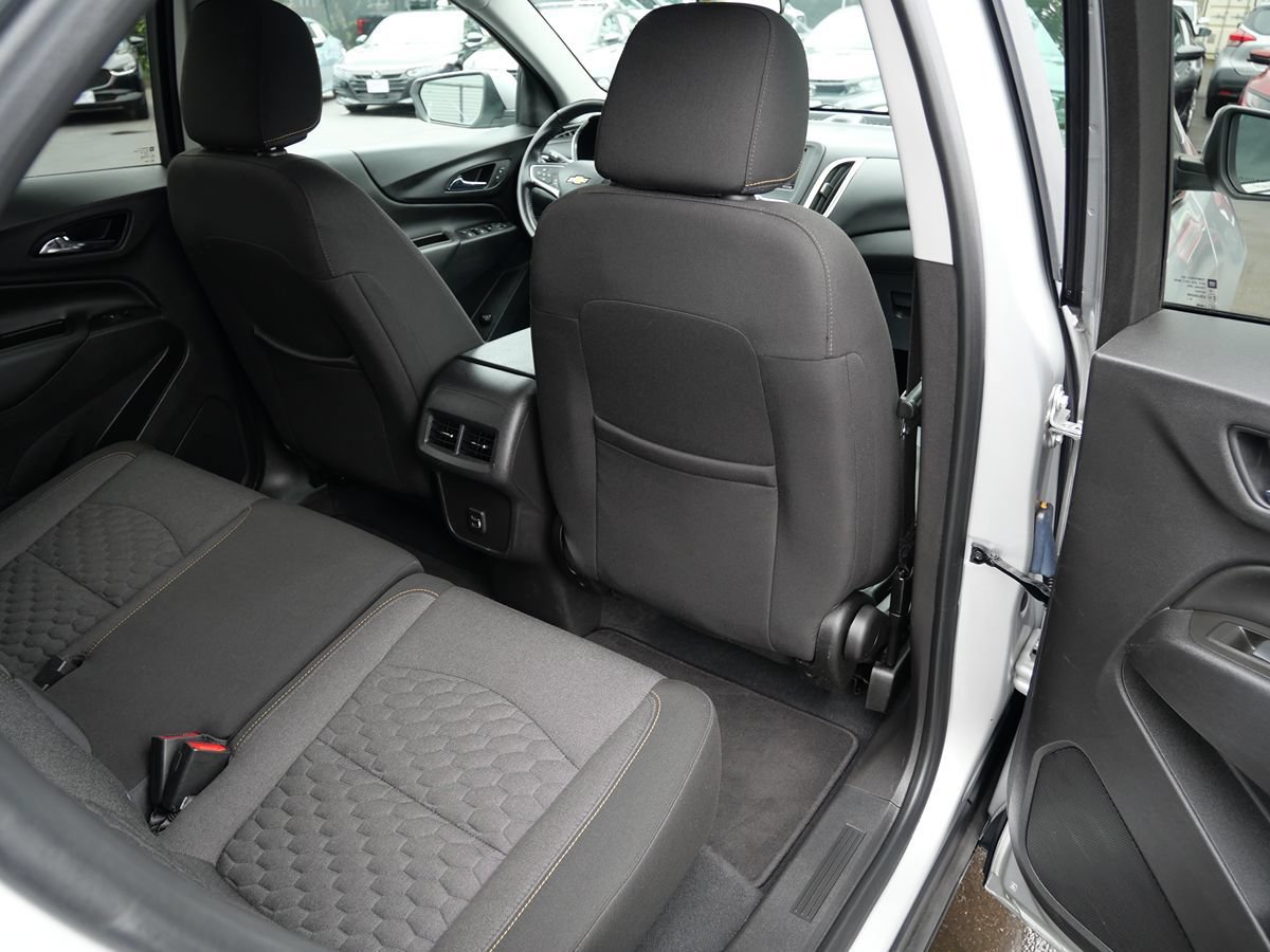 Used 2021 Chevrolet Equinox LT w/ Driver Convenience Package AWD/4WD image 29