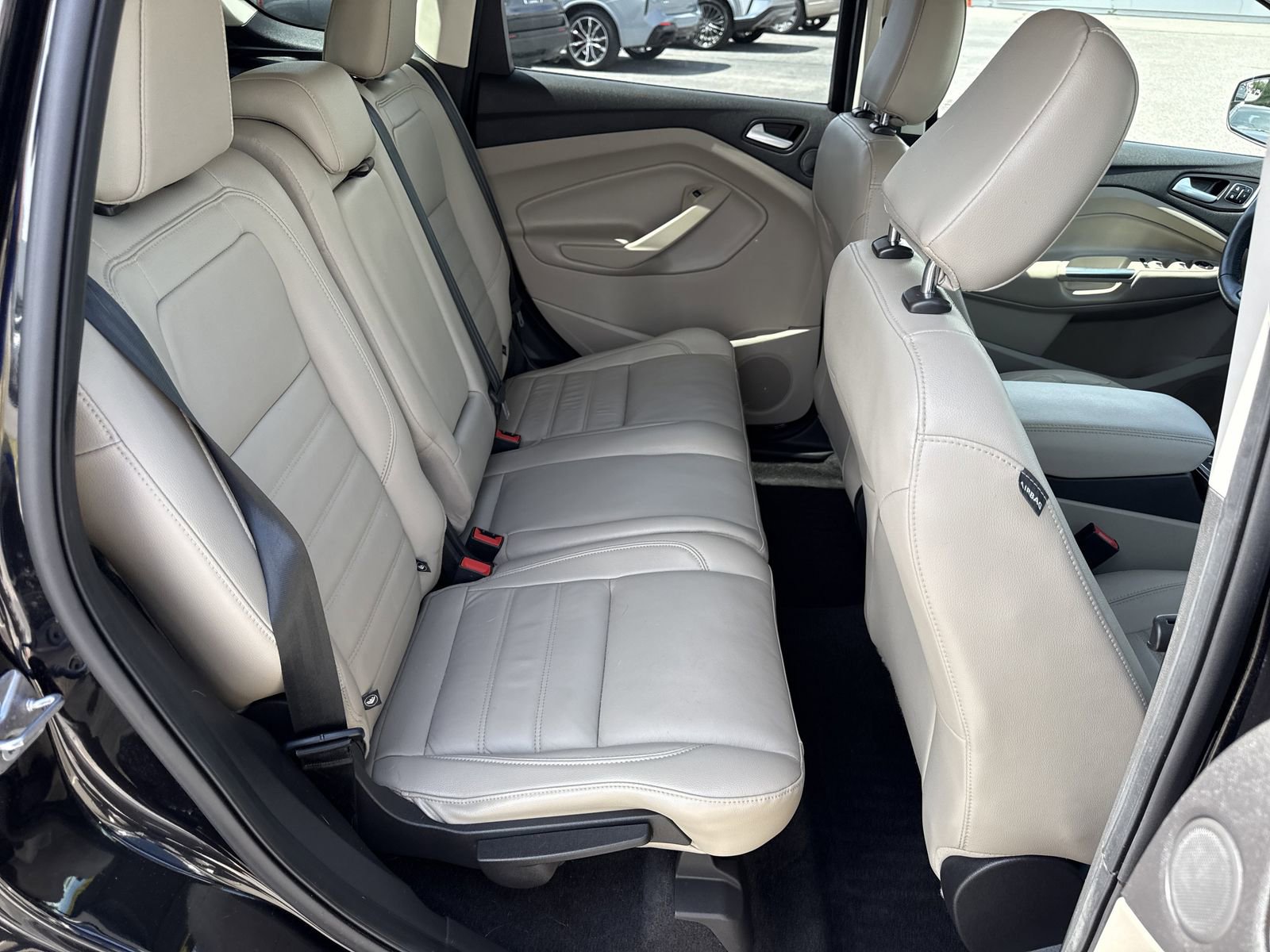Used 2019 Ford Escape Titanium AWD/4WD image 27