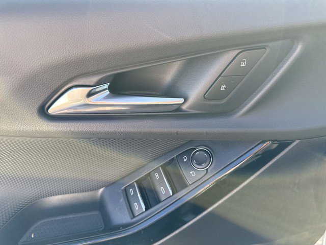 New 2026 Chevrolet Equinox RS image 15