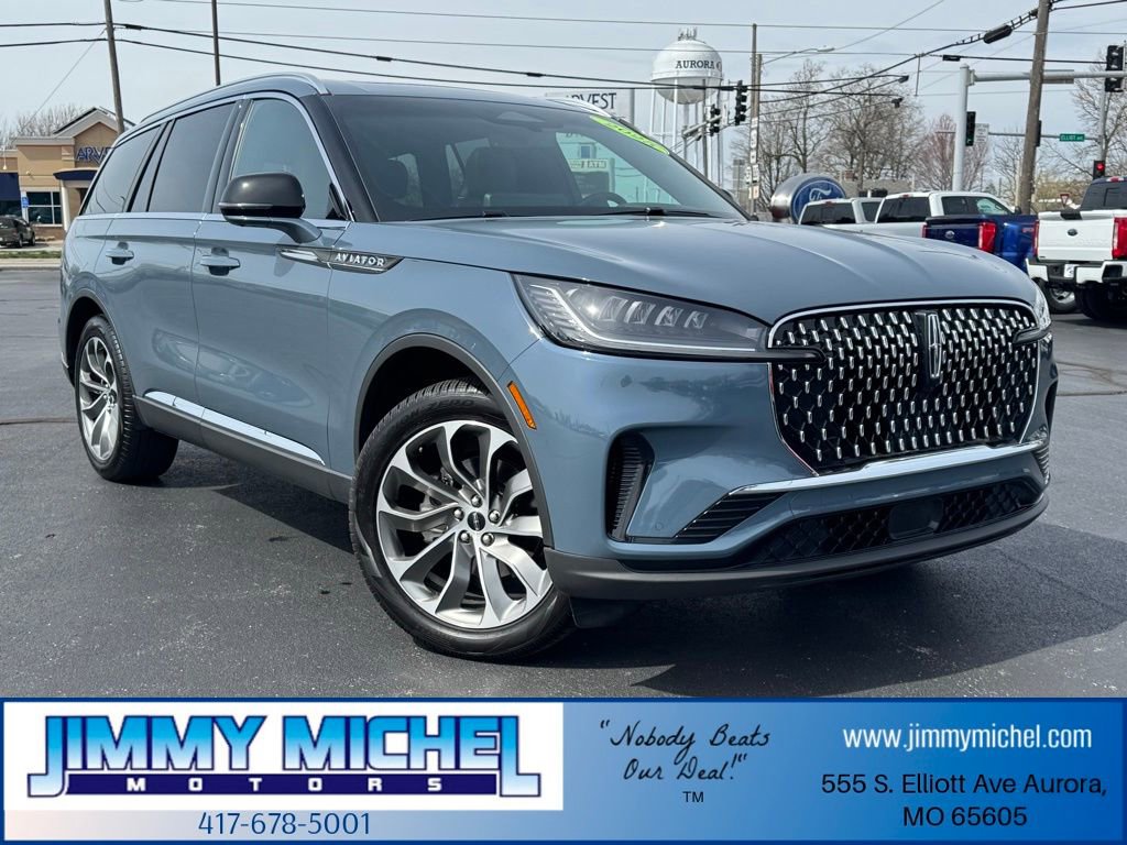 Used 2025 Lincoln Aviator Reserve w/ Luxury Package AWD/4WD image 1