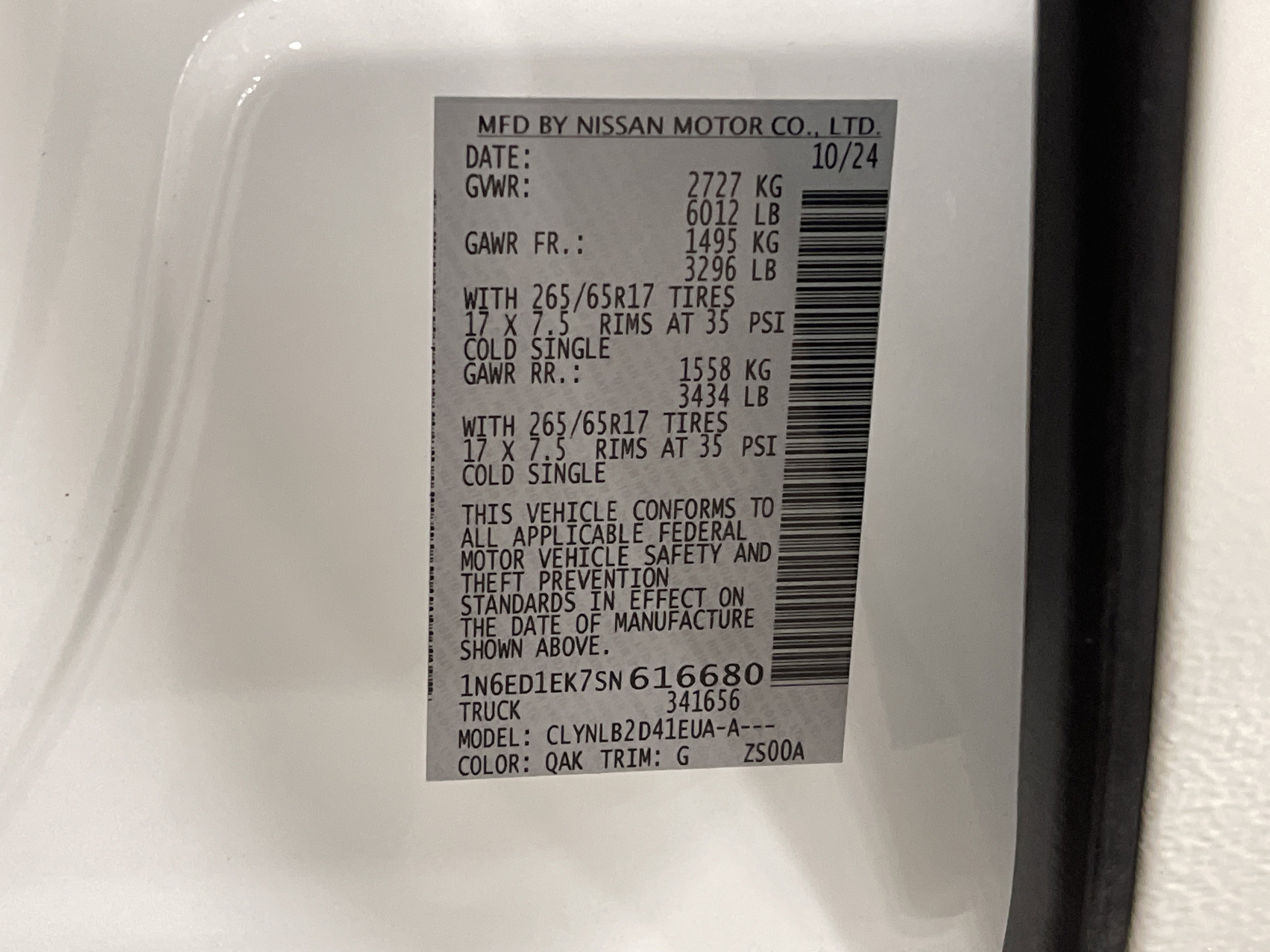 Used 2025 Nissan Frontier SV image 27