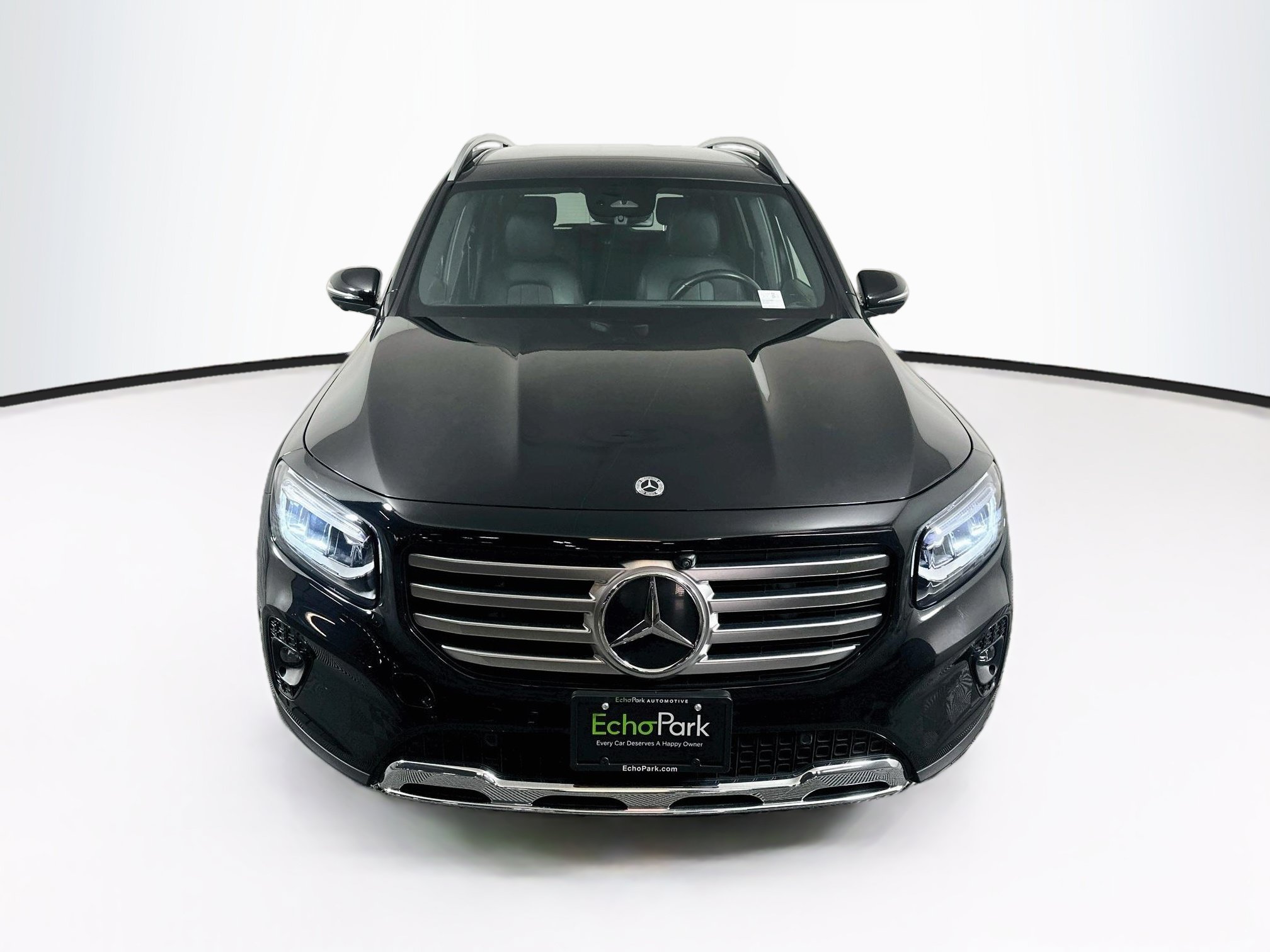 Used 2025 Mercedes-Benz GLB 250 image 2