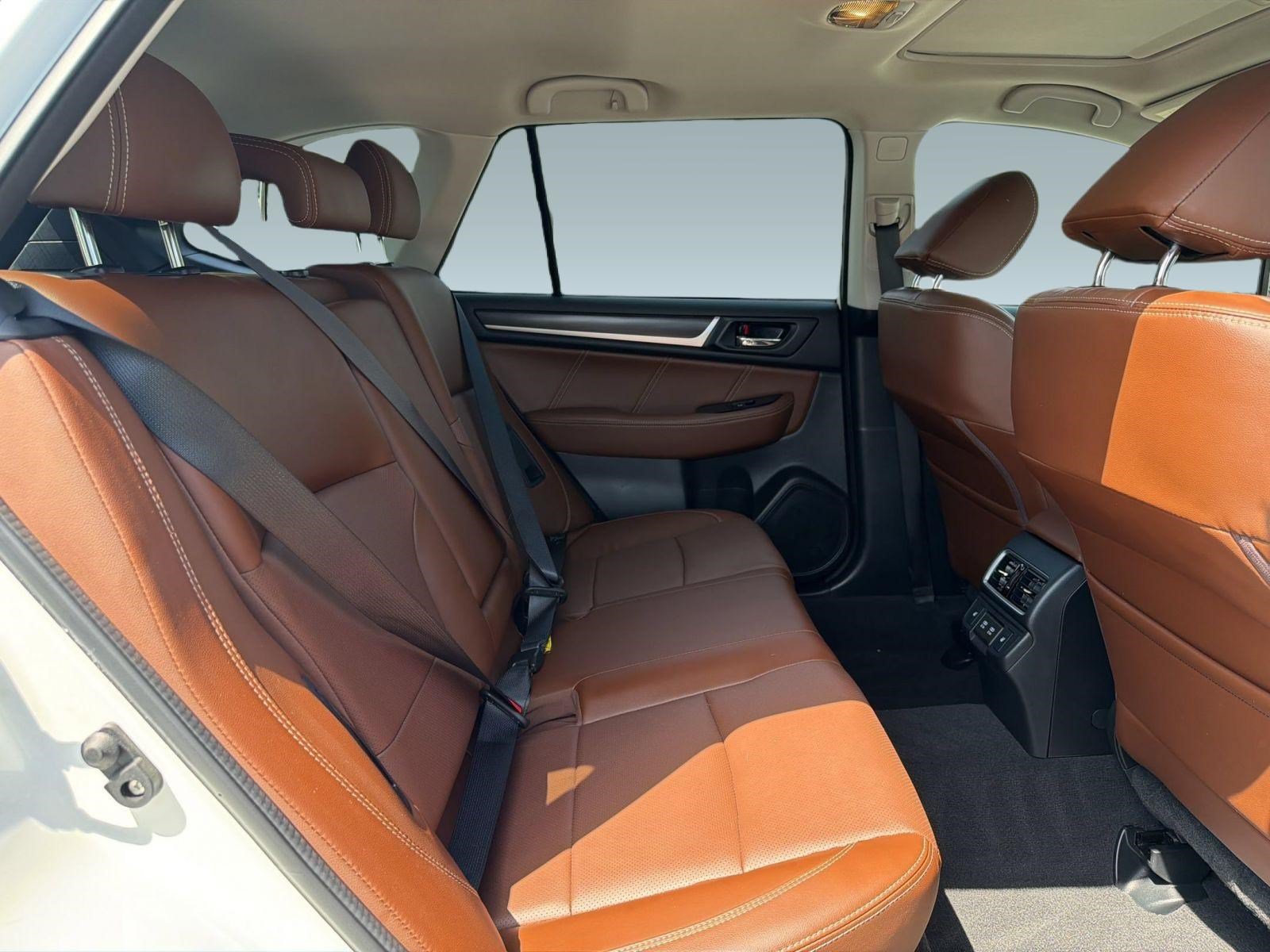 Used 2019 Subaru Outback 2.5i Touring w/ Popular Package #3A AWD/4WD image 32