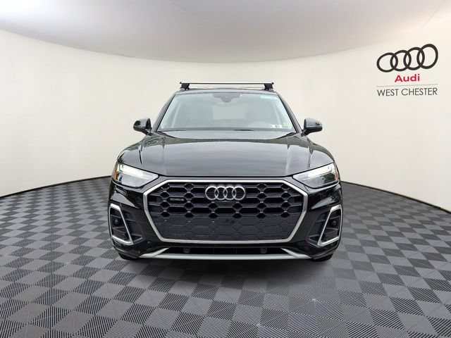 Used 2022 Audi Q5 2.0T Premium Plus w/ Premium Plus Package AWD/4WD image 2