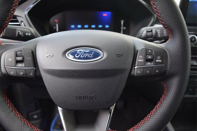 New 2026 Ford Escape ST-Line w/ Cold Weather Package image 7