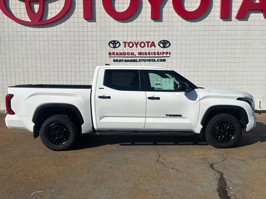 New 2026 Toyota Tundra SR5