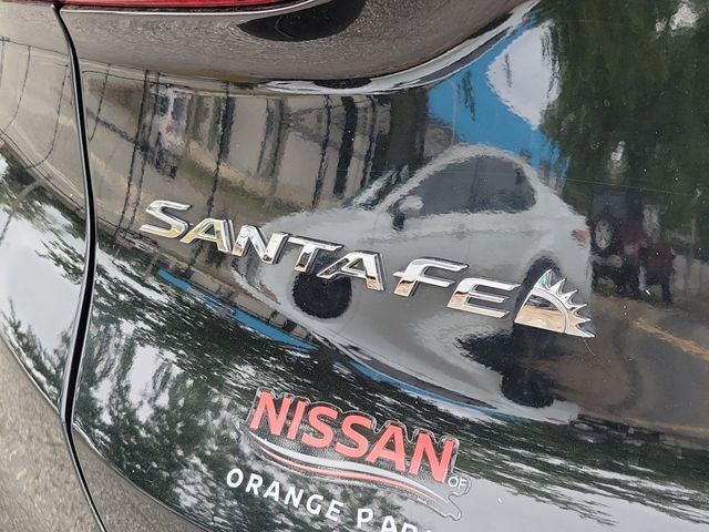 Used 2019 Hyundai Santa Fe SEL FWD image 9
