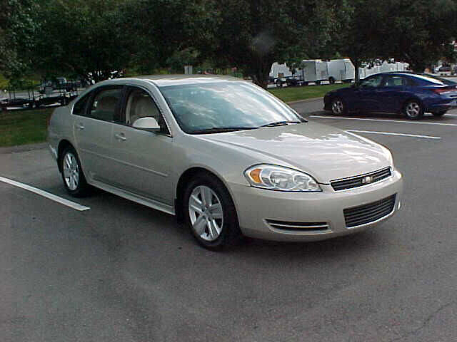Used 2011 Chevrolet Impala LS image 26