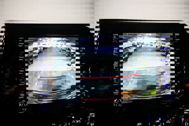 Certified 2022 Toyota Highlander XLE image 26