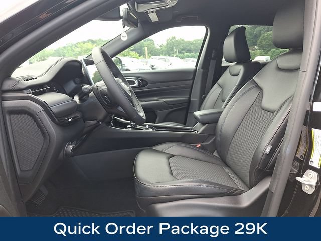 Used 2026 Jeep Compass Latitude w/ Quick Order Package 29K AWD/4WD image 2