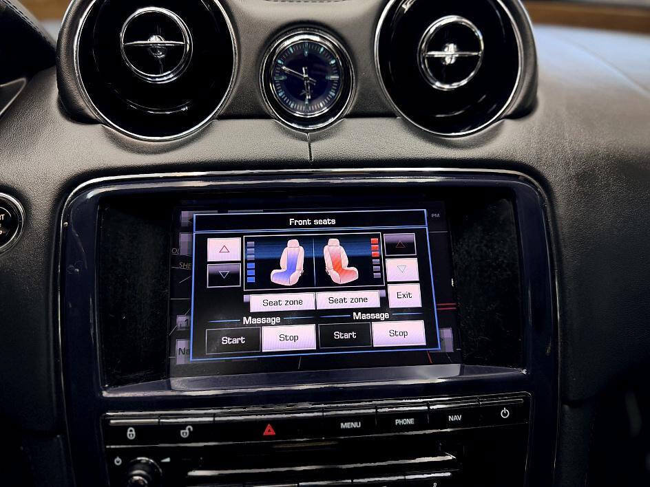 Used 2012 Jaguar XJ L Supercharged RWD image 12
