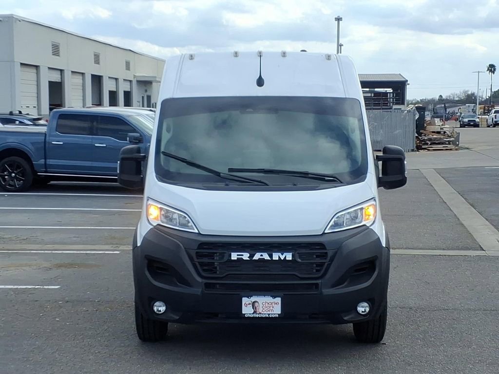 Used 2025 RAM ProMaster 2500 w/ Premium Convenience Group image 8