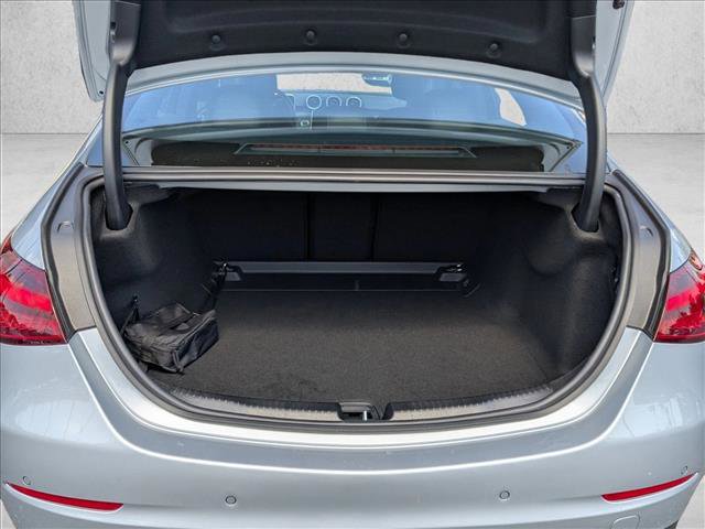 Used 2026 Mercedes-Benz C 300 Sedan image 6