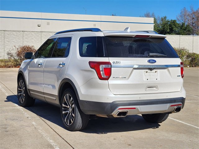 Used 2016 Ford Explorer Platinum image 7