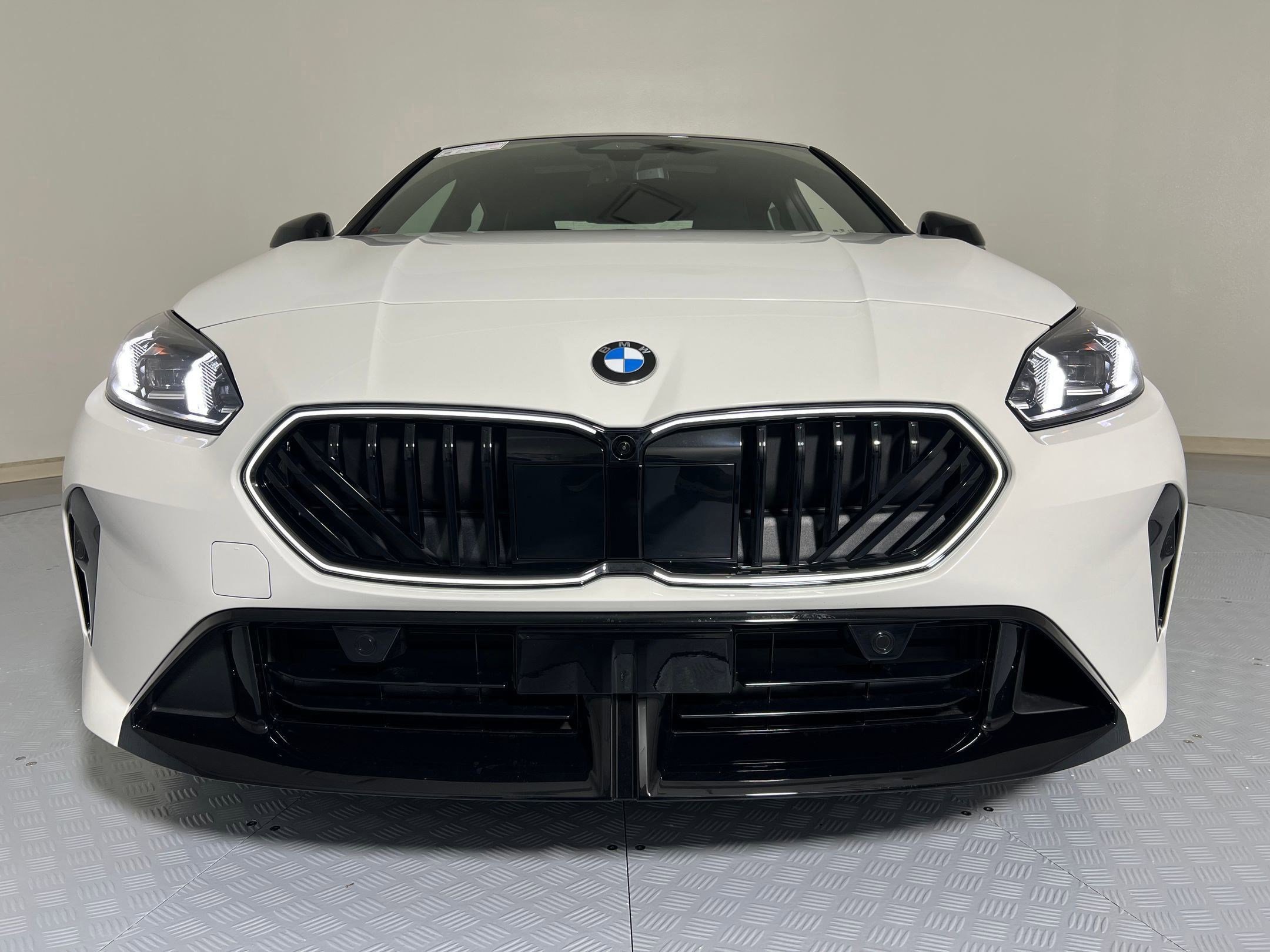 Used 2026 BMW 228i xDrive w/ Technology Package image 6