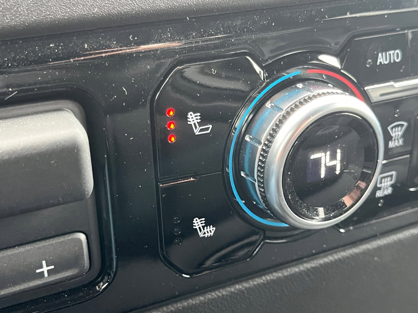 Used 2024 GMC Sierra 1500 Elevation image 20