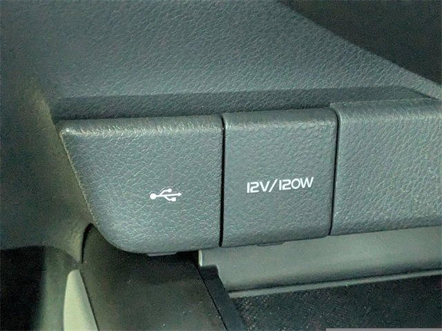 Used 2022 Toyota Camry LE image 20