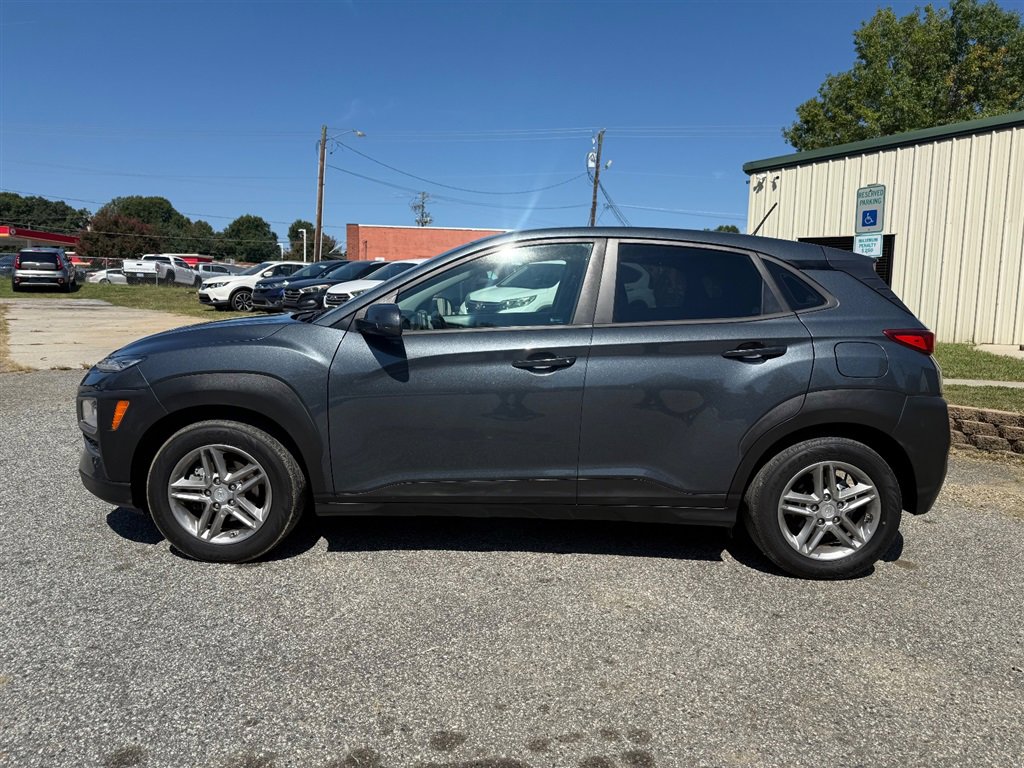 Used 2019 Hyundai Kona SE image 2