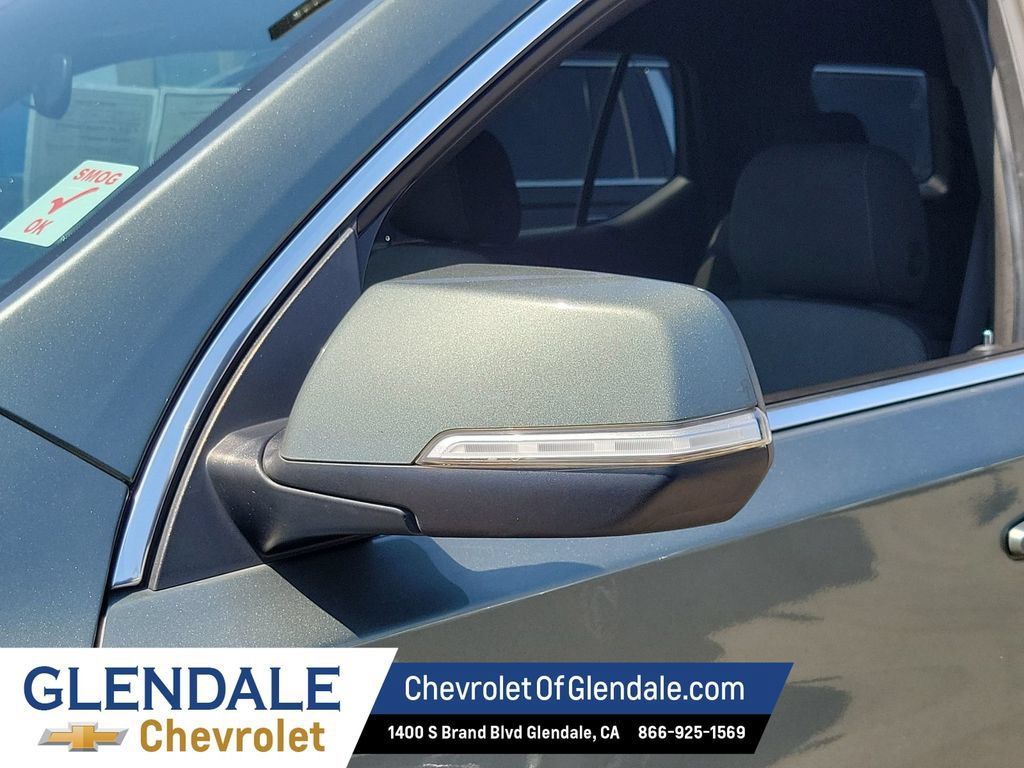 Certified 2023 Chevrolet Traverse LT FWD image 19