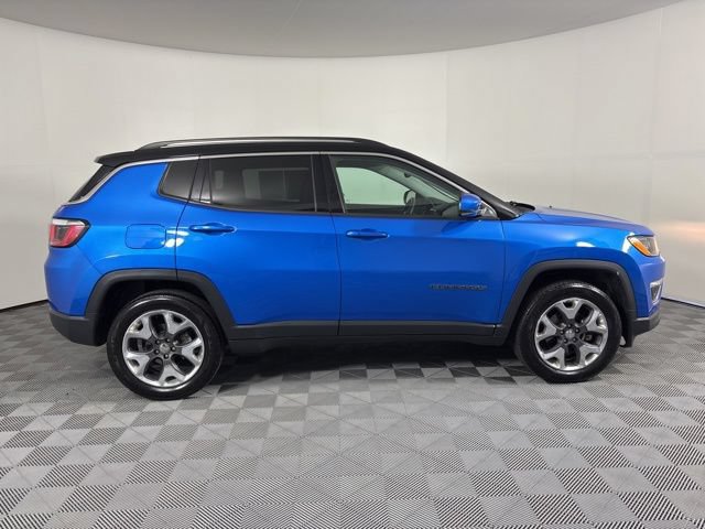 Used 2018 Jeep Compass Limited AWD/4WD image 36