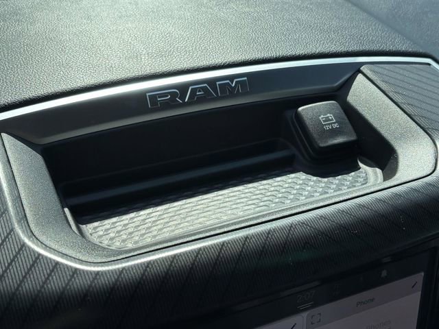 New 2026 RAM 1500 Express AWD/4WD image 20