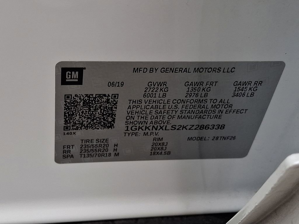 Used 2019 GMC Acadia Denali w/ Technology Package AWD/4WD image 32