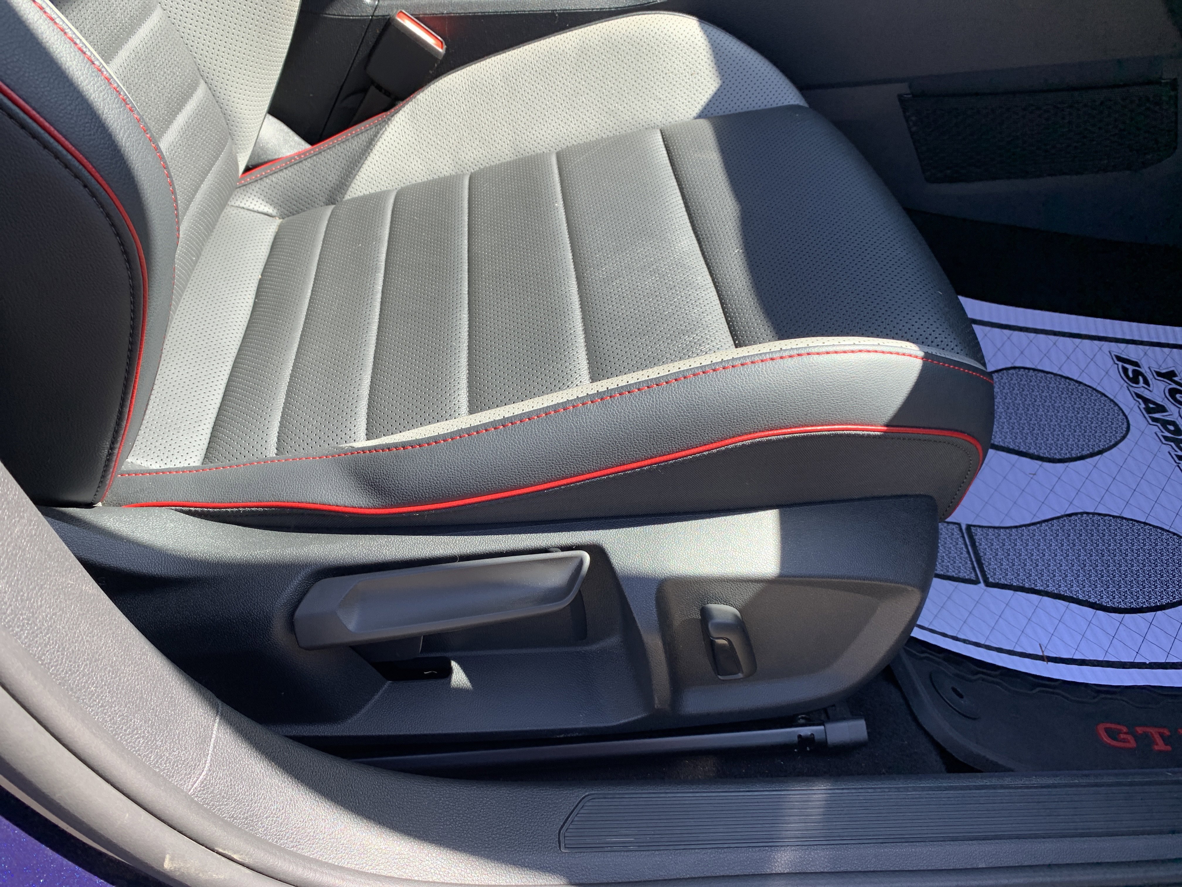 Used 2023 Volkswagen GTI SE w/ SE Leather Package FWD image 48