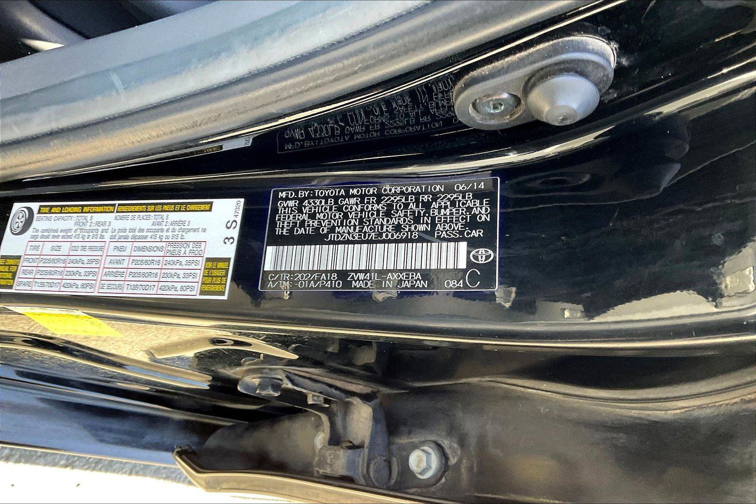 Used 2014 Toyota Prius V Two image 33