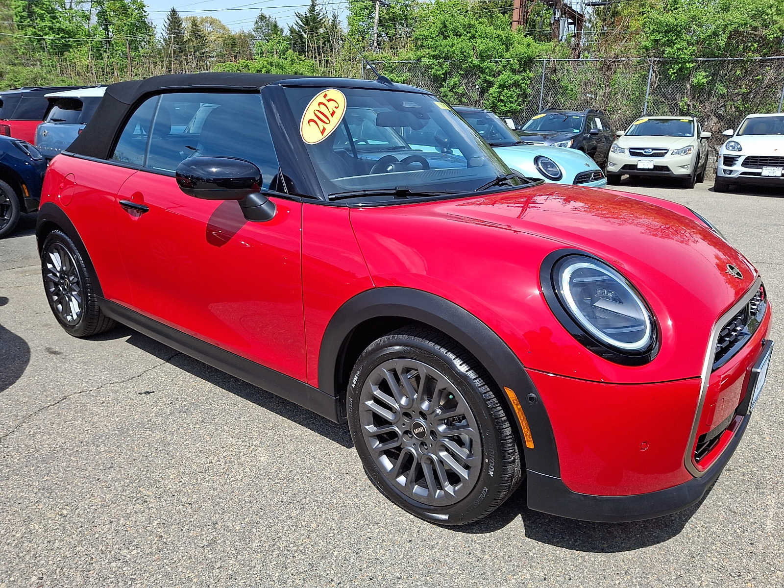 Used 2025 MINI Cooper S FWD image 30