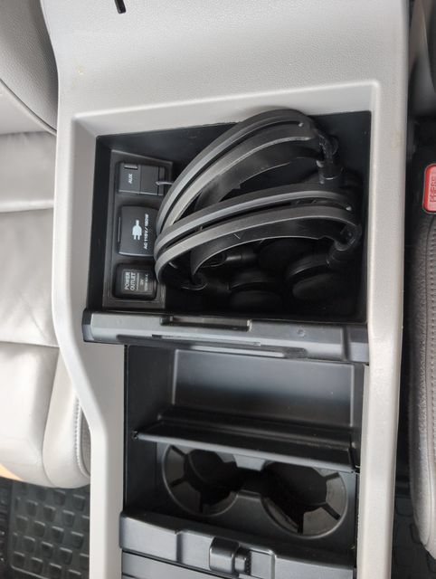 Used 2012 Honda Pilot Touring image 27