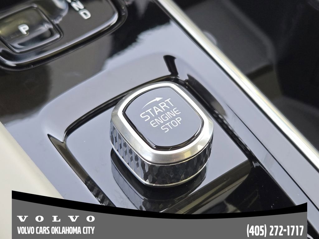 New 2026 Volvo XC60 T8 Ultra w/ Protection Package Premier image 20