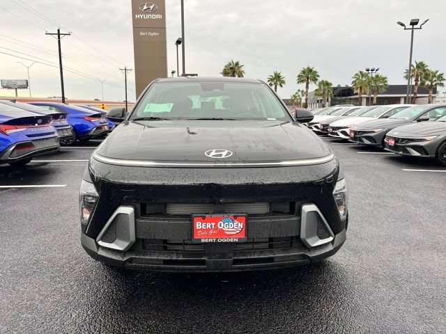 New 2026 Hyundai Kona SE FWD image 2