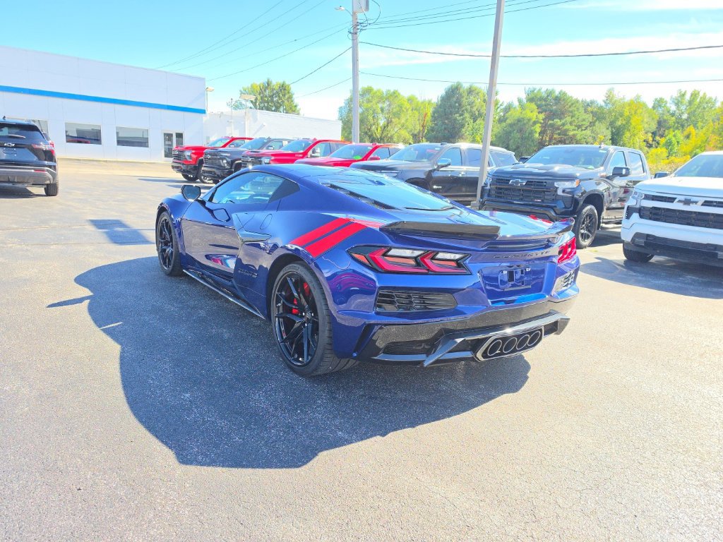 New 2027 Chevrolet Corvette Grand Sport w/ Z52 Sport Performance Package RWD image 5