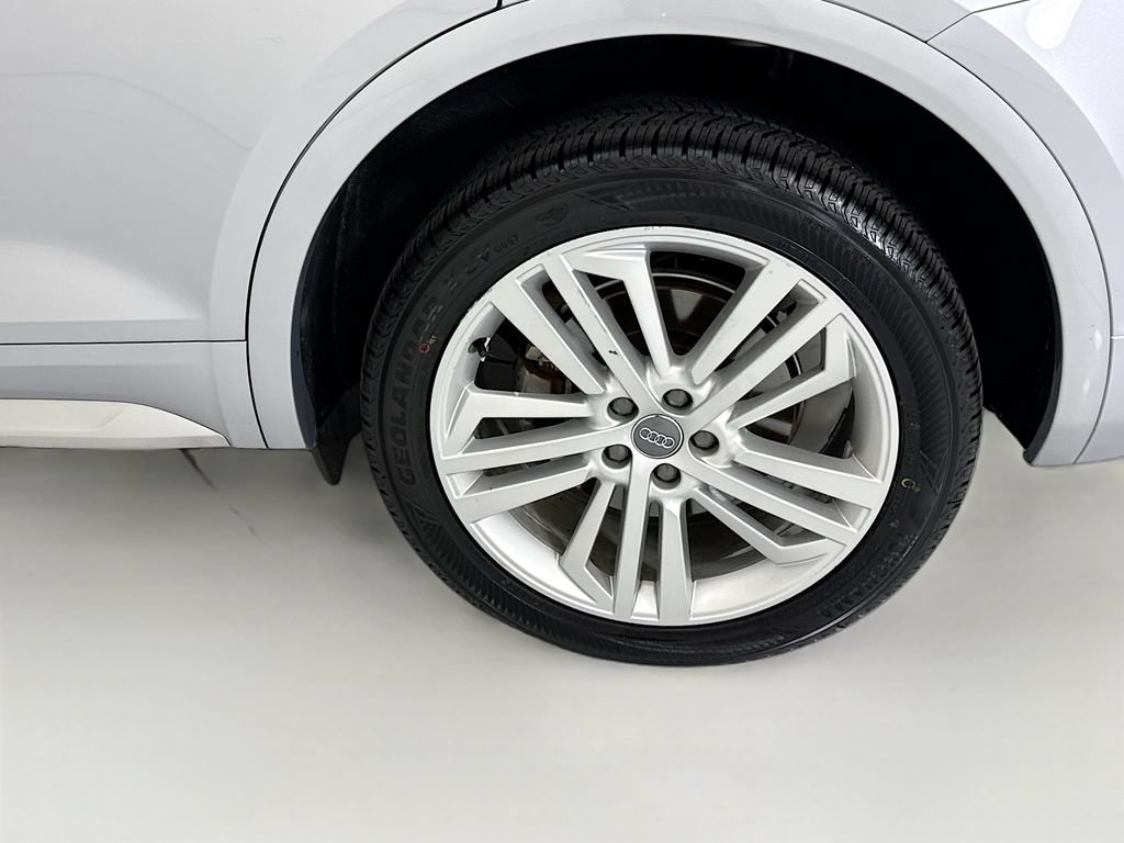 Used 2019 Audi Q5 2.0T Premium Plus w/ Premium Plus Package AWD/4WD image 30