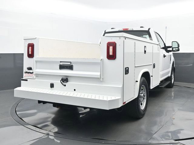 Used 2022 Ford F250 XL w/ Power Equipment Group image 17