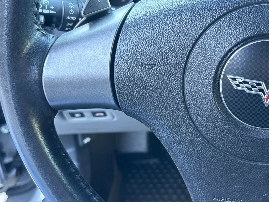 Used 2006 Chevrolet Corvette Coupe w/ Preferred Equipment Group image 19