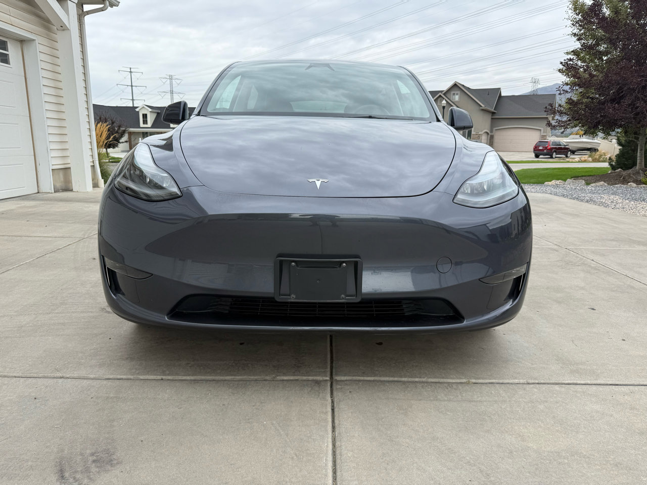 Used 2023 Tesla Model Y Long Range image 2