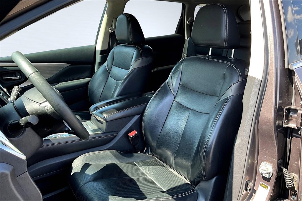 Used 2015 Nissan Murano SL w/ SL Technology Package image 25