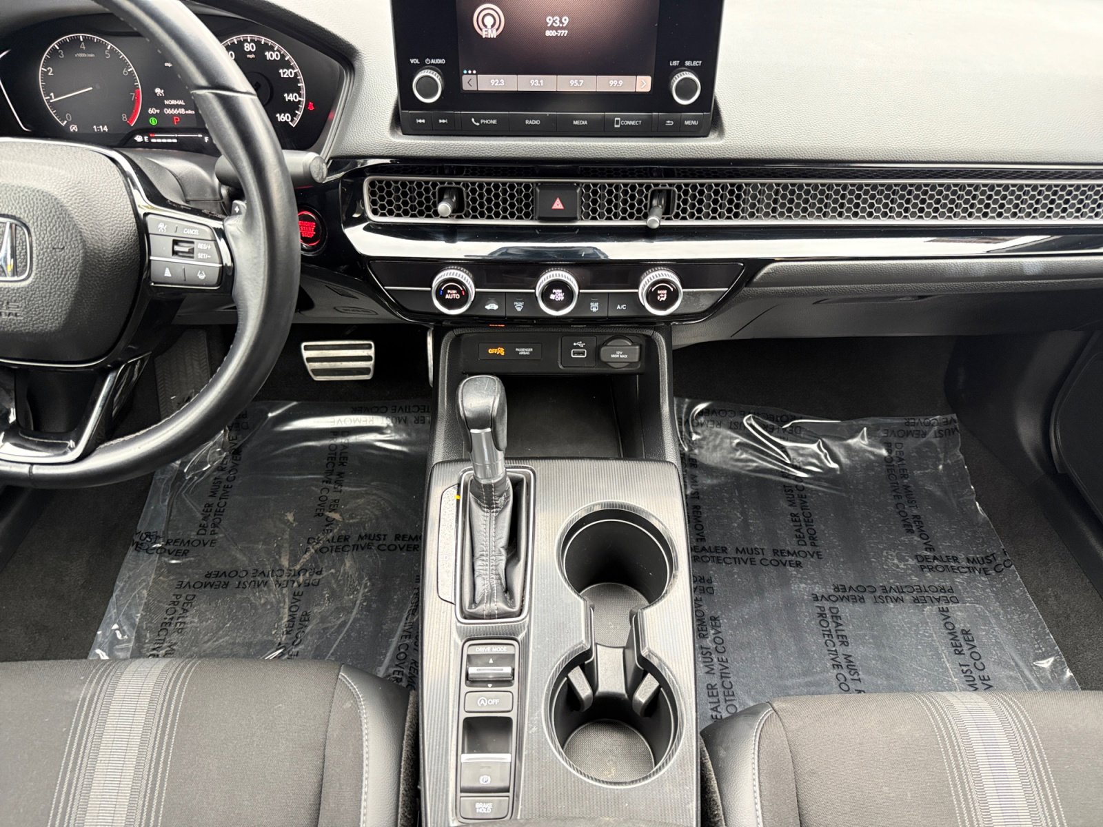 Used 2023 Honda Civic Sport image 11