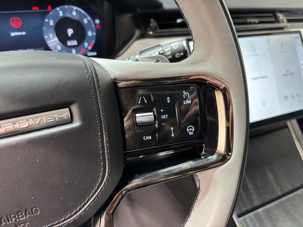 Used 2025 Land Rover Range Rover Velar Dynamic SE image 19