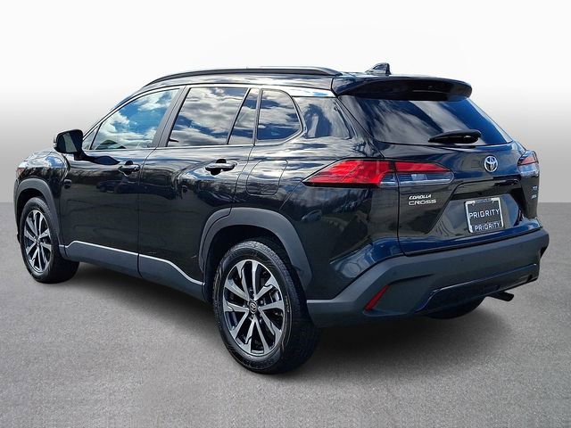 Used 2024 Toyota Corolla Cross XLE w/ Convenience Package image 6