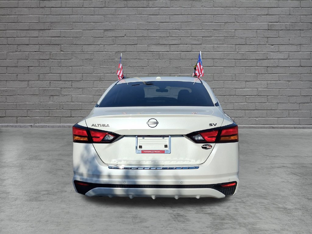 Certified 2023 Nissan Altima 2.5 SV FWD image 11