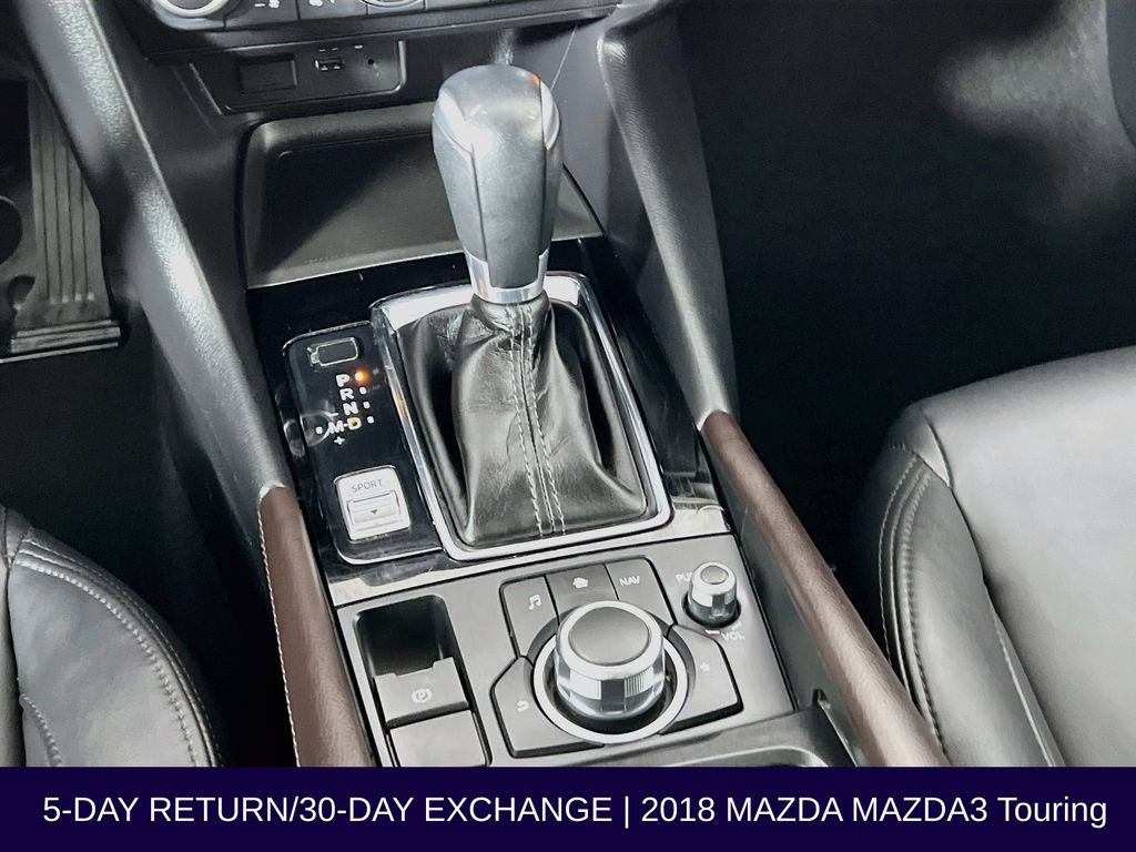 Used 2018 MAZDA MAZDA3 Touring FWD image 22