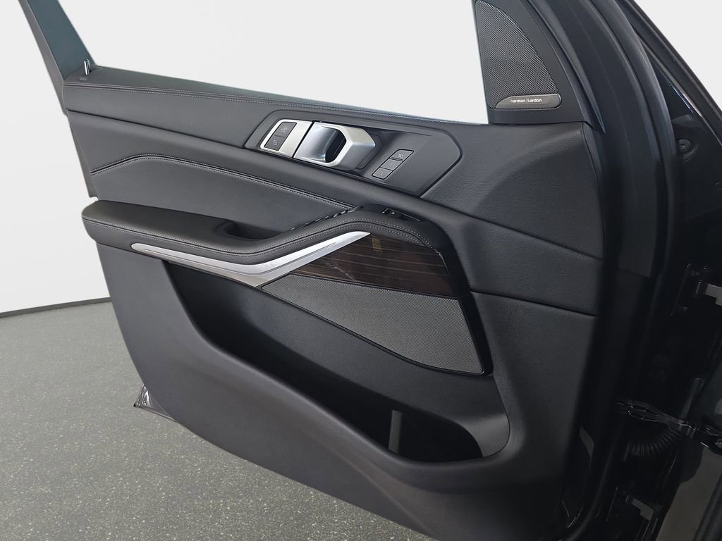 Used 2020 BMW X5 sDrive40i w/ Premium Package image 27