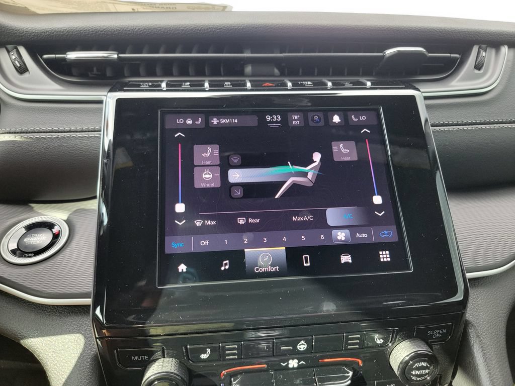 New 2026 Jeep Grand Cherokee Laredo X AWD/4WD image 15