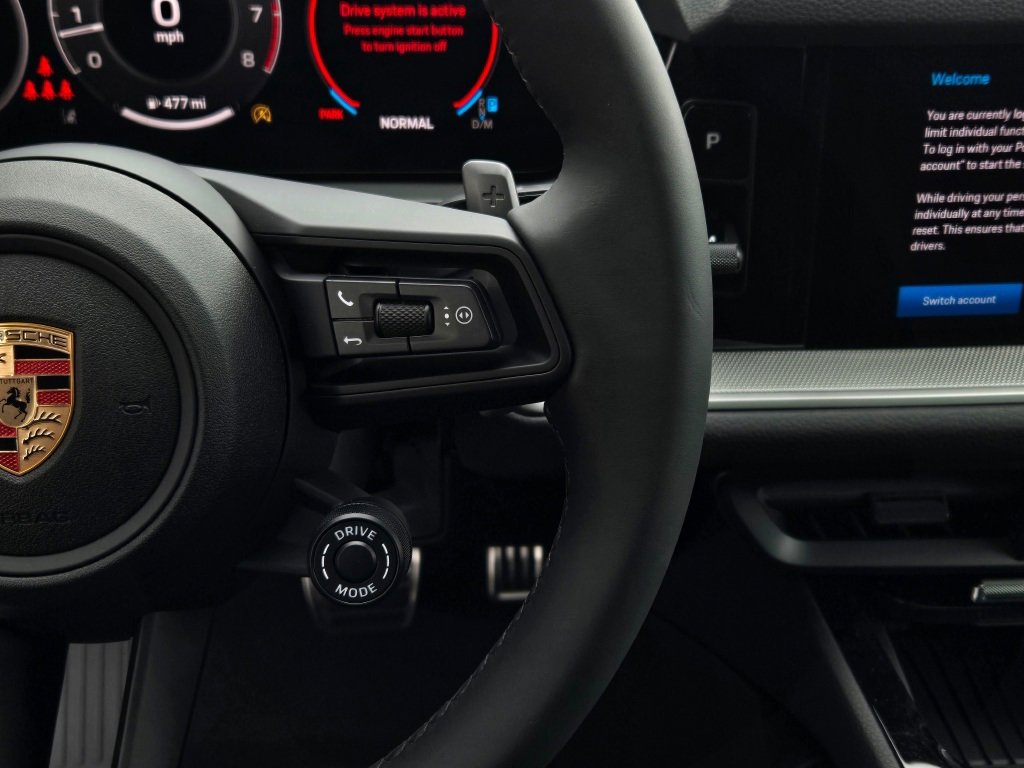 New 2025 Porsche Cayenne S image 19