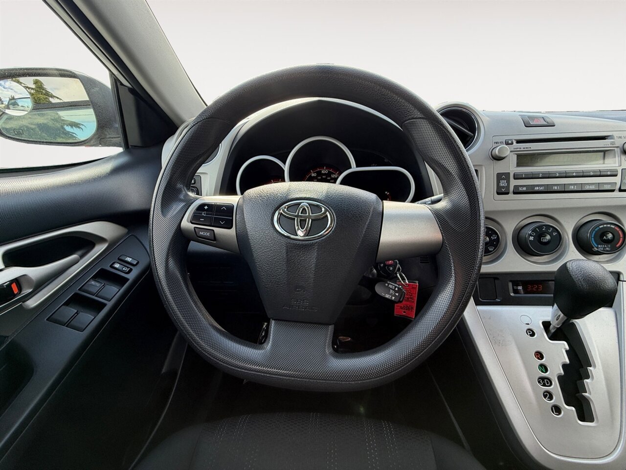 Used 2012 Toyota Matrix L FWD image 13