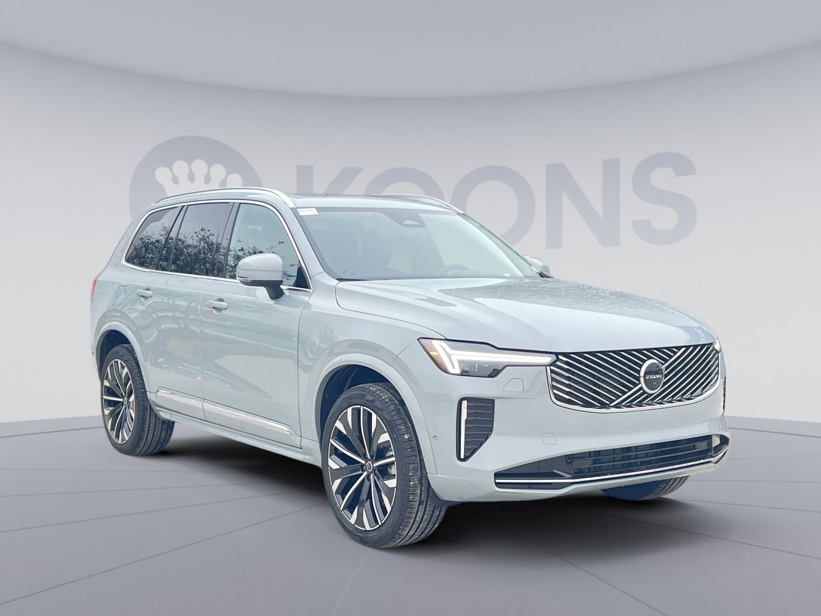 New 2026 Volvo XC90 B6 Plus w/ Protection Package Premier image 10