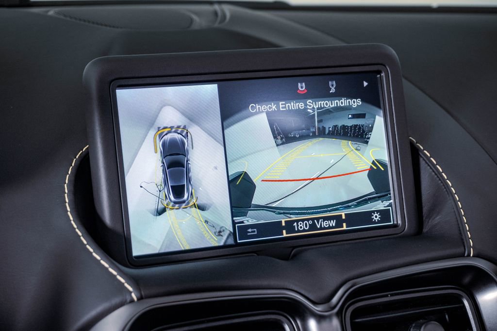Used 2023 Aston Martin V12 Vantage Roadster image 31